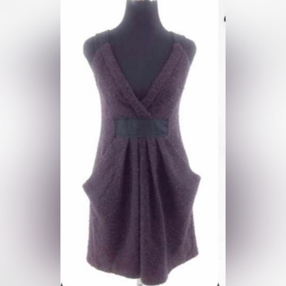 NANETTE LEPORE Sleeveless Double V-Neck Dress